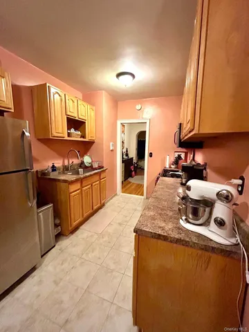 $160,000 | 475 Bronx River Road, Unit 3G, Yonkers, NY 10704