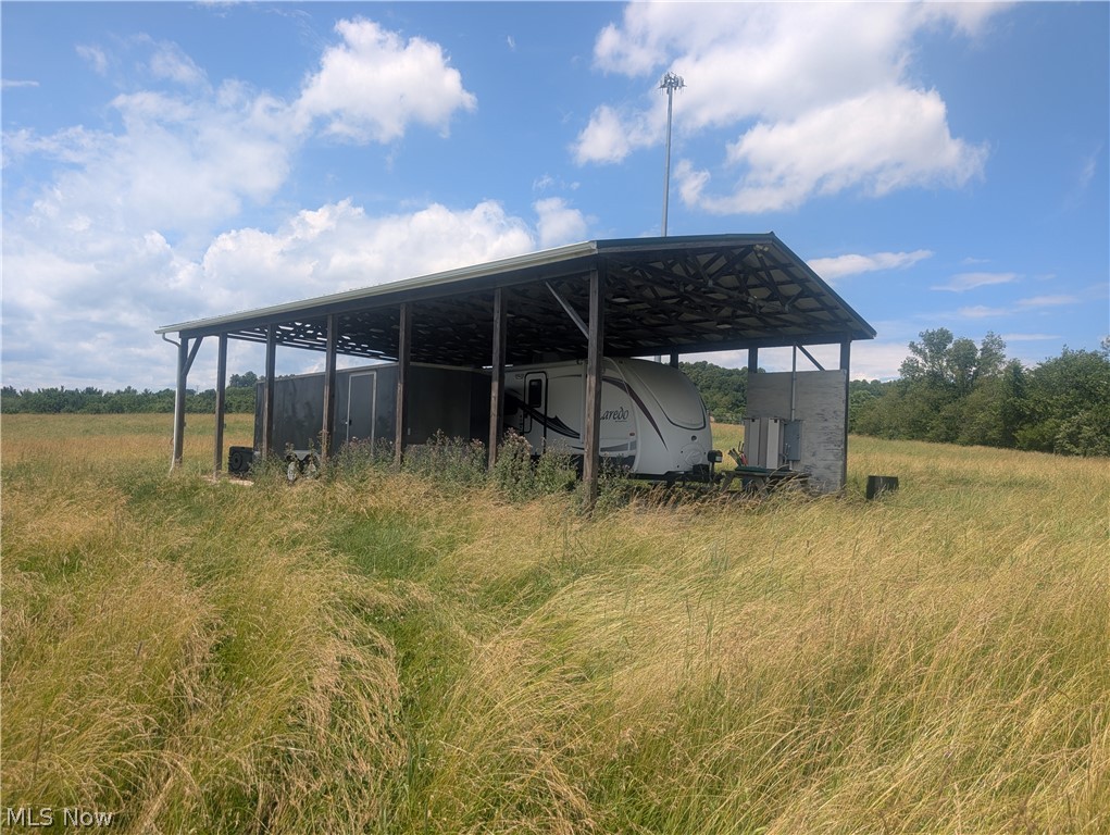 2011 Gordon Road Northwest Dover, OH 44622 - Photo 21 of 50