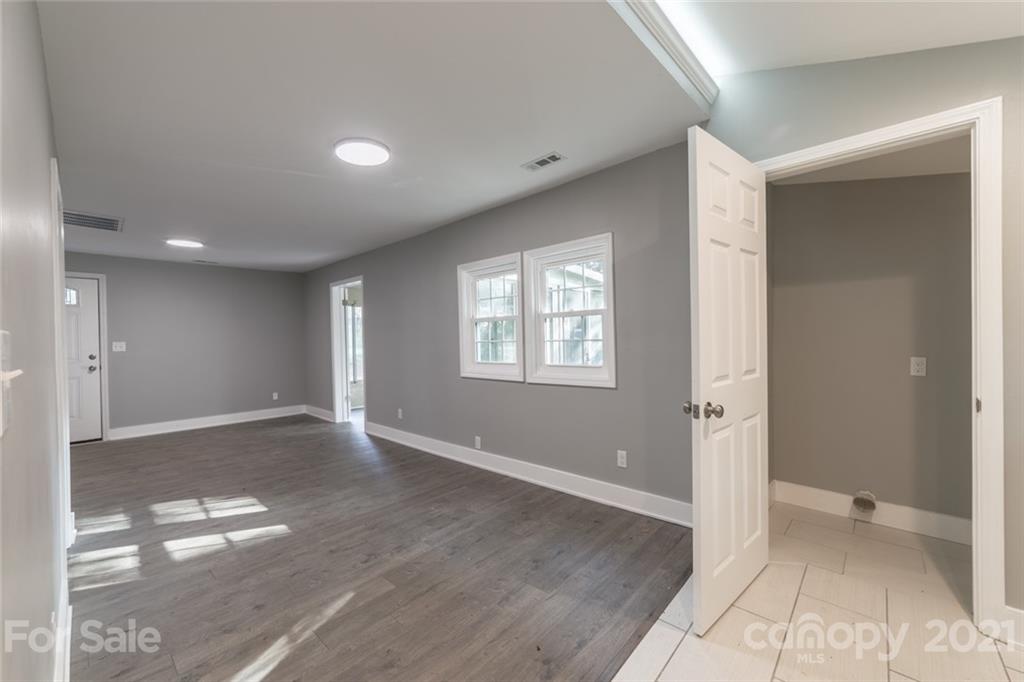 210 River Loop Road Belmont, NC 28012 - Photo 9 of 30 Gallery Image 9