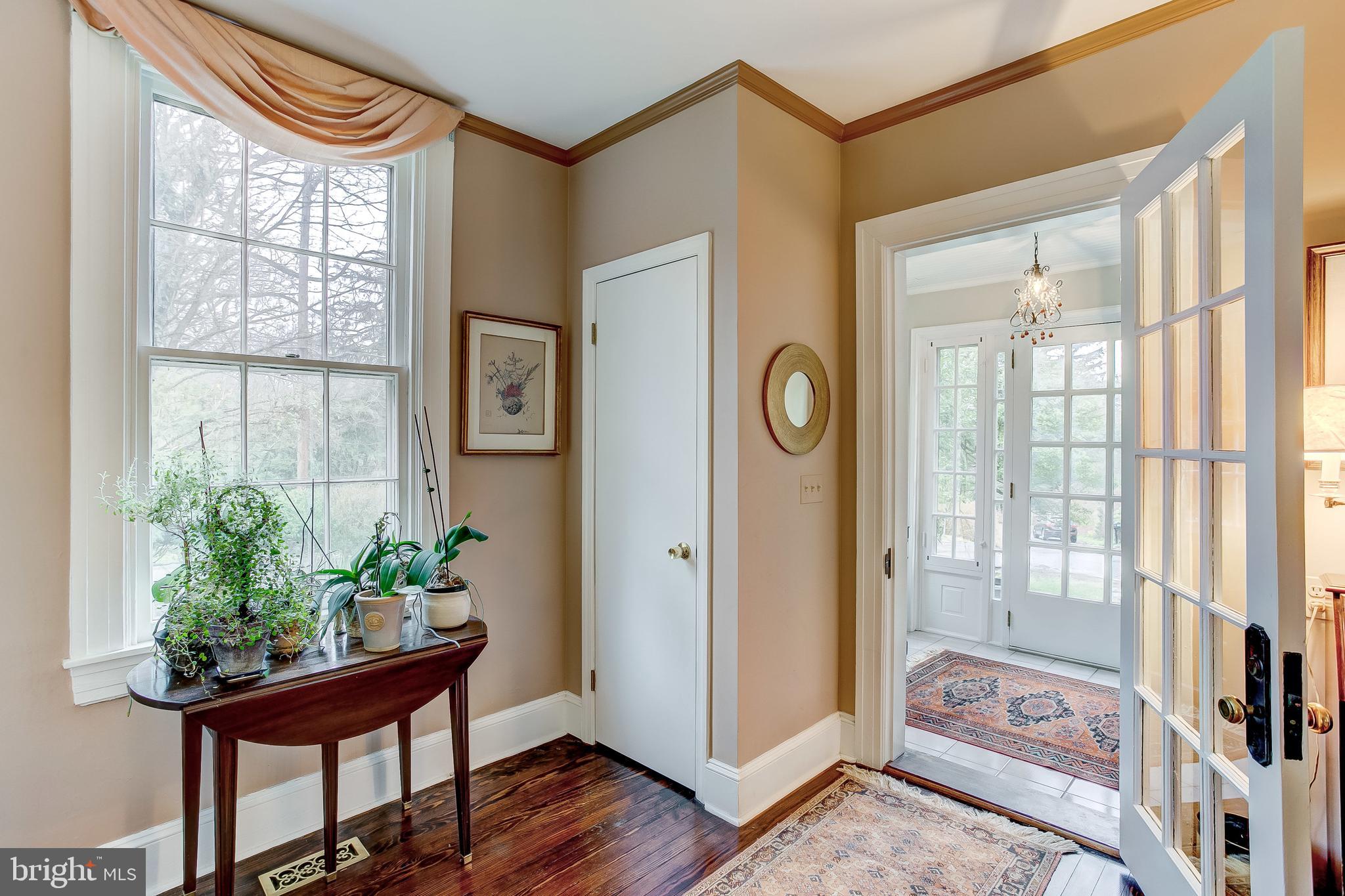 1400 Ruxton Road Baltimore, MD 21204 - Photo 3 of 50 Foyer