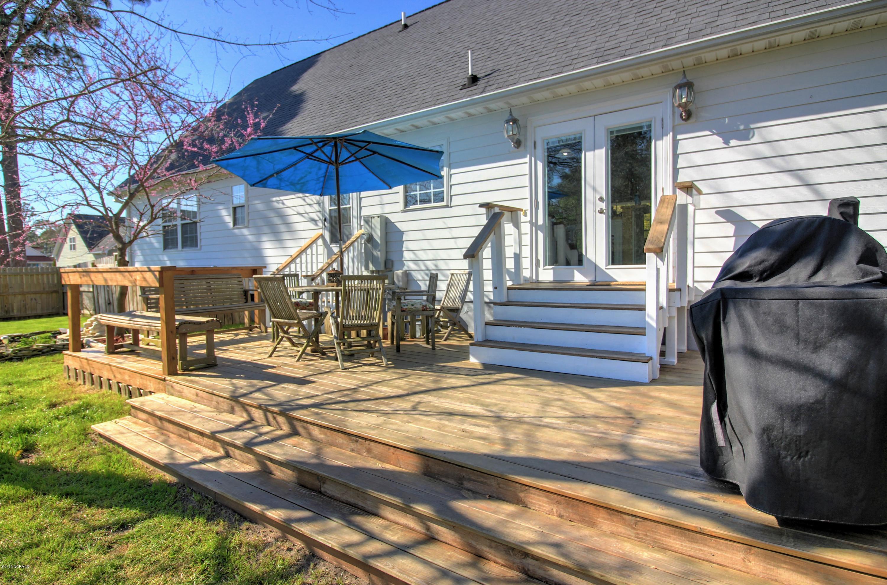 1095 Roberts Road Newport, NC 28570 - Photo 26 of 35 Back Deck