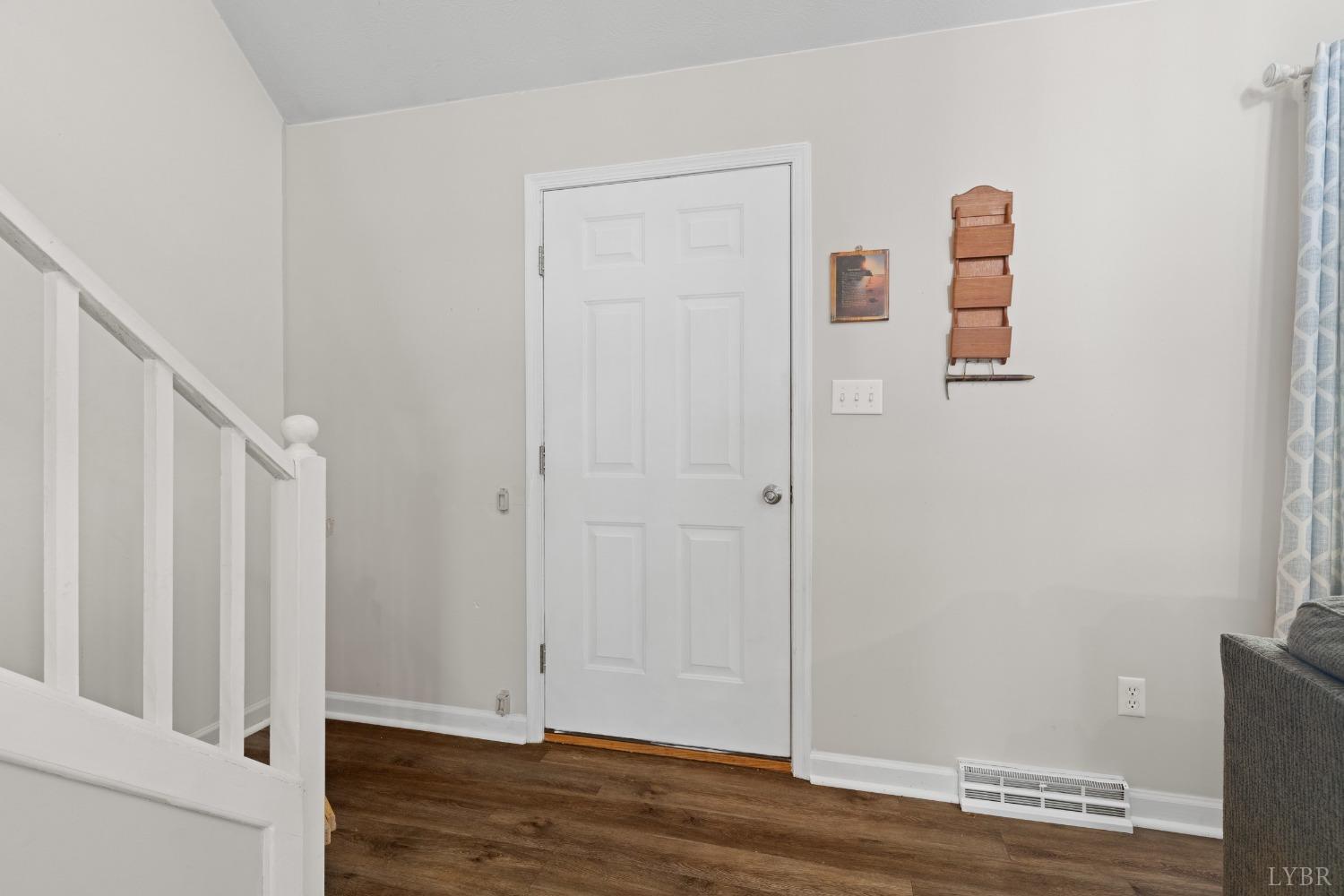314 Covey Road Amherst, VA 24521 - Photo 3 of 55 Gallery Image 3