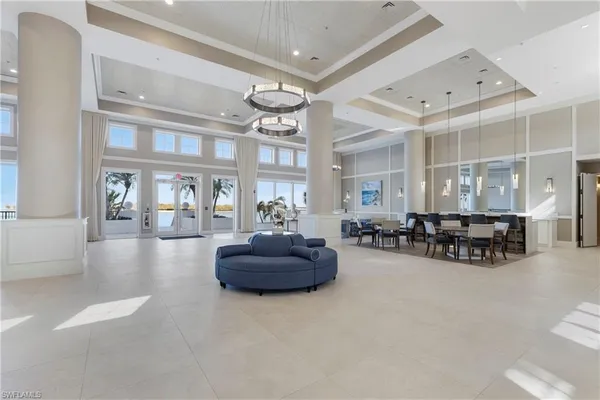 $1,599,750 | 700 La Peninsula Boulevard, Unit 404, Naples, FL 34113