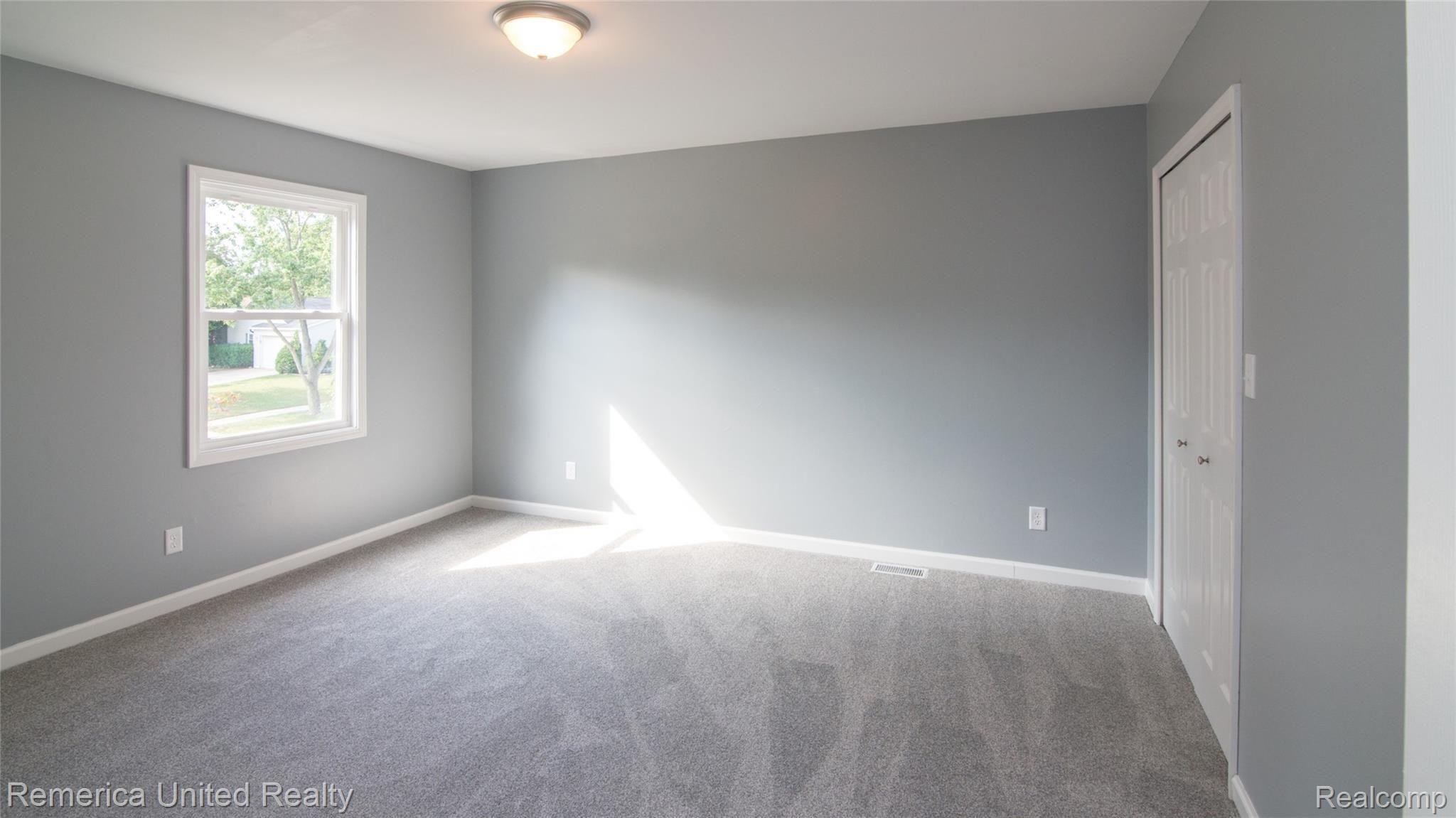 41980 Cherry Hill Road Novi, MI 48375 - Photo 33 of 52 033.jpg