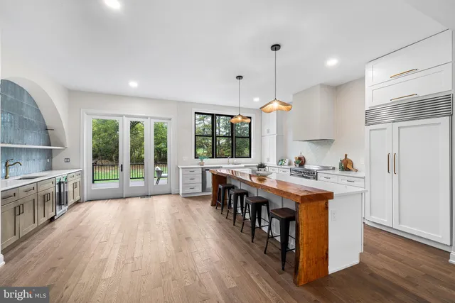 $870,000 | 105 West 3rd Avenue, Trappe, PA 19426