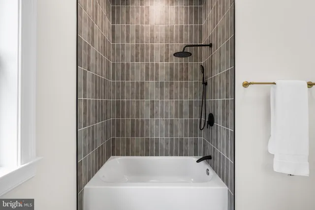 $870,000 | 105 West 3rd Avenue, Trappe, PA 19426