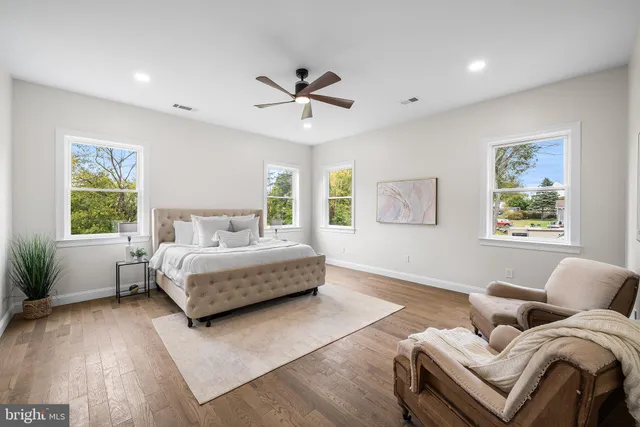 $870,000 | 105 West 3rd Avenue, Trappe, PA 19426