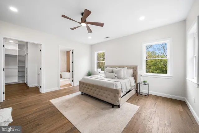 $870,000 | 105 West 3rd Avenue, Trappe, PA 19426