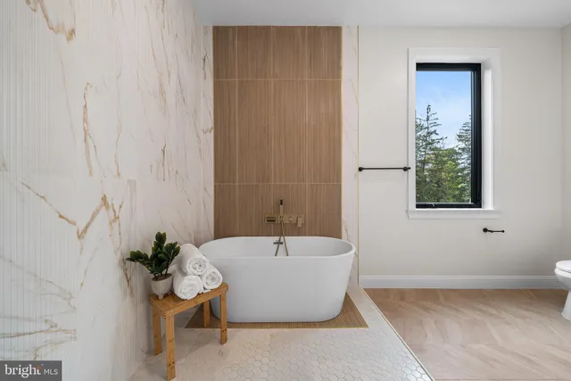 $870,000 | 105 West 3rd Avenue, Trappe, PA 19426