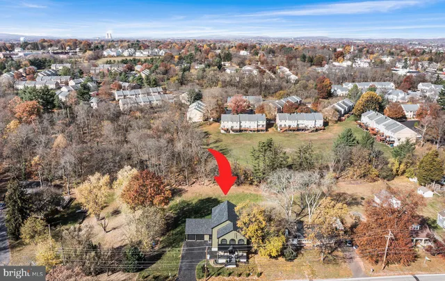 $870,000 | 105 West 3rd Avenue, Trappe, PA 19426