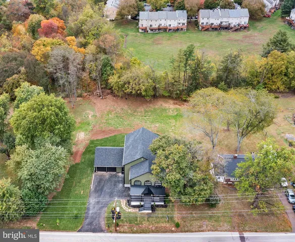 $870,000 | 105 West 3rd Avenue, Trappe, PA 19426