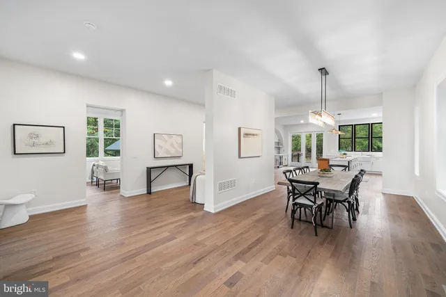 $870,000 | 105 West 3rd Avenue, Trappe, PA 19426