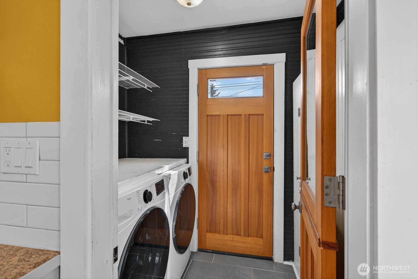 1825 Rucker Avenue Everett, WA 98201 - Photo 17 of 40