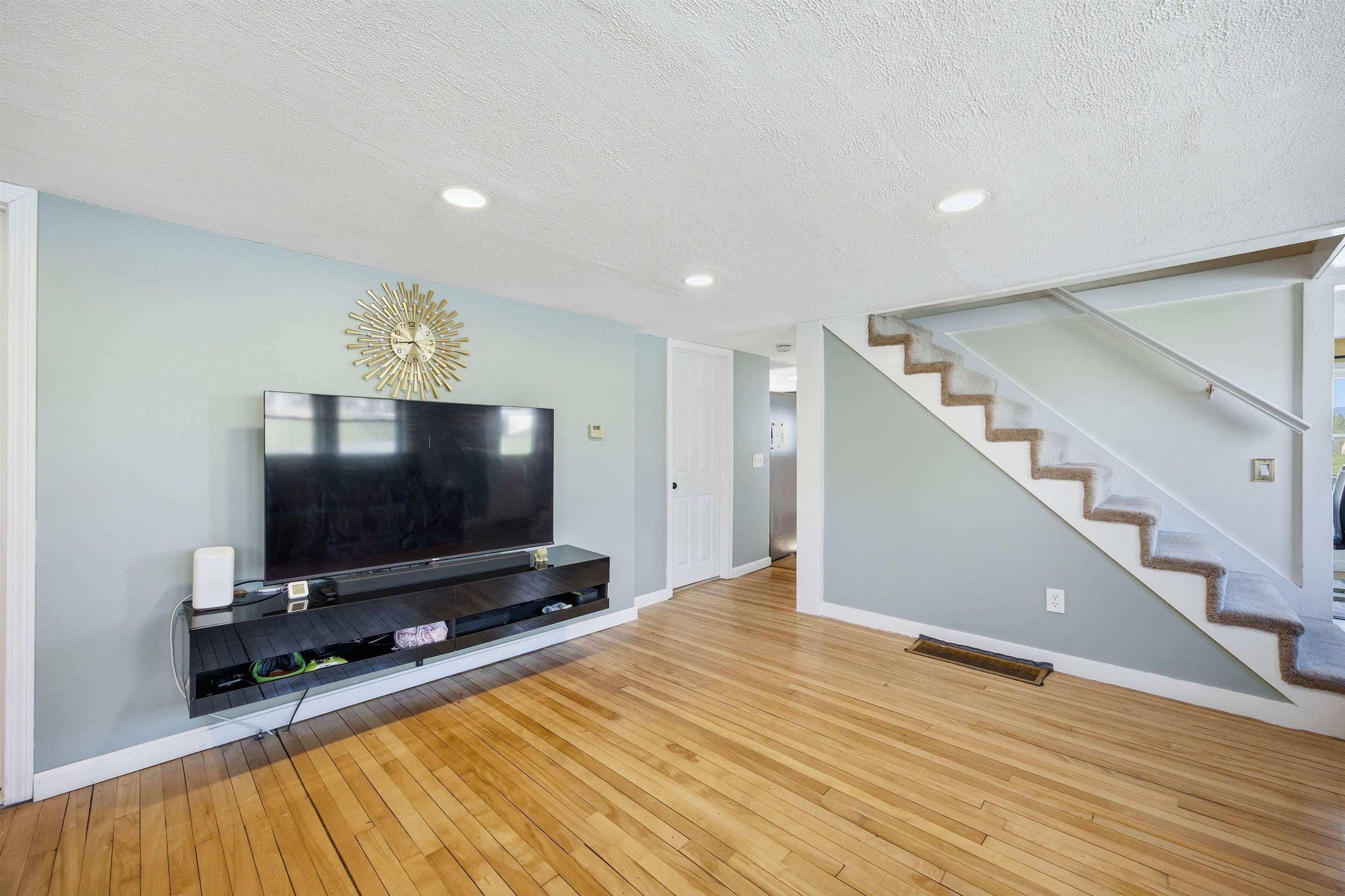 176 Shaker Hill Road Enfield, NH 03748 - Photo 19 of 60