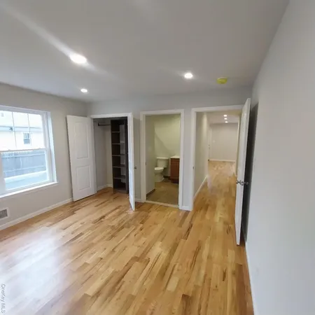 $3,200 | 343 Jackson Street, Unit 1, Hempstead, NY 11550