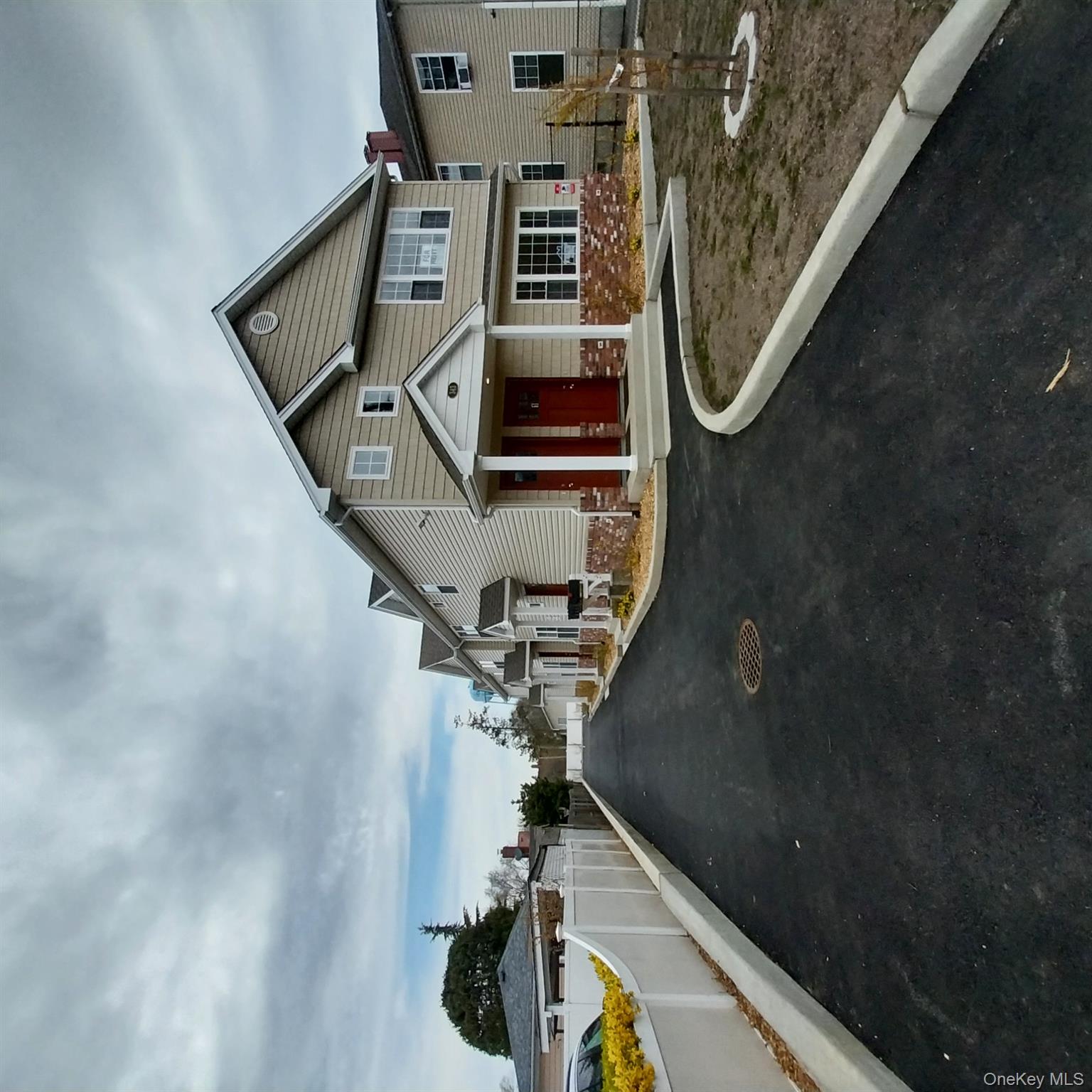 343 Jackson Street, Unit 1 Hempstead, NY 11550 - Photo 2 of 31