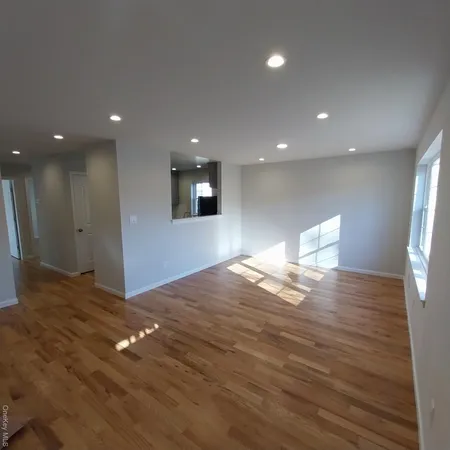 $3,200 | 343 Jackson Street, Unit 1, Hempstead, NY 11550