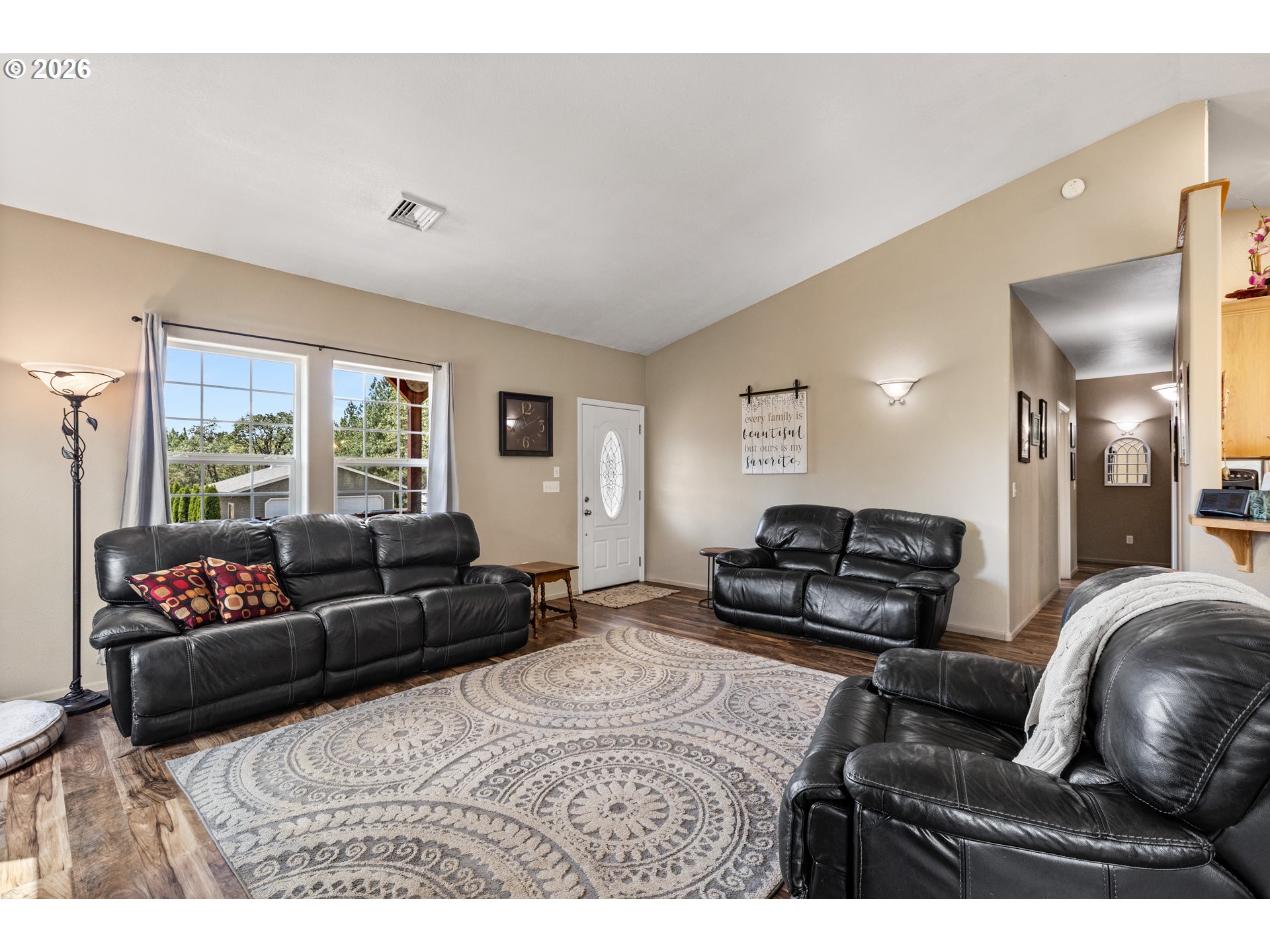 445 Green Valley Road Oakland, OR 97462 - Photo 15 of 48