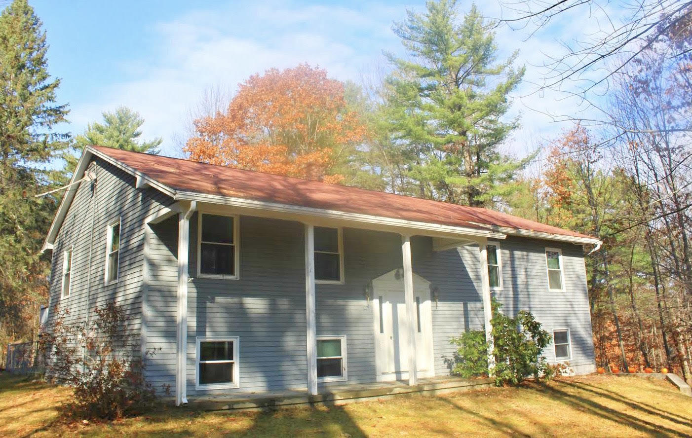 278 Metcalf Road Winthrop, ME 04364 - Photo 2 of 33 Front of House