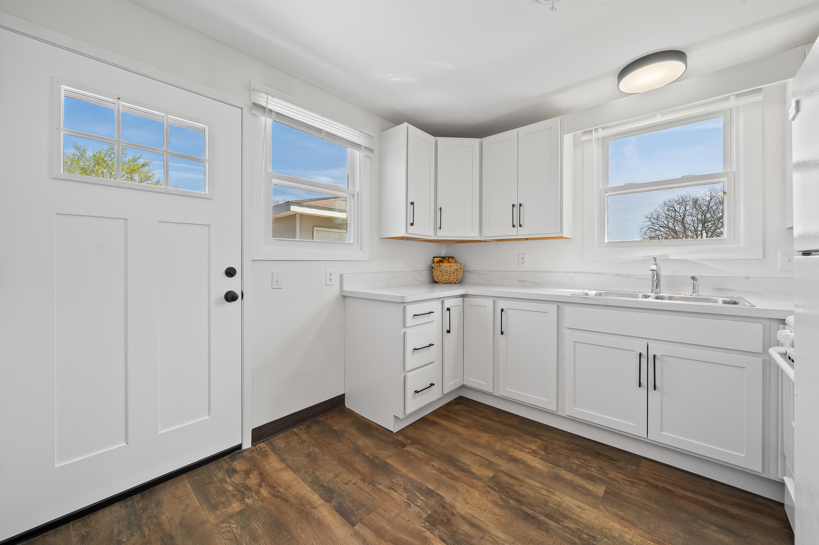 N3358 Hawthorn Road Geneva, WI 53147 - Photo 11 of 46 N3358 Hawthorn-20