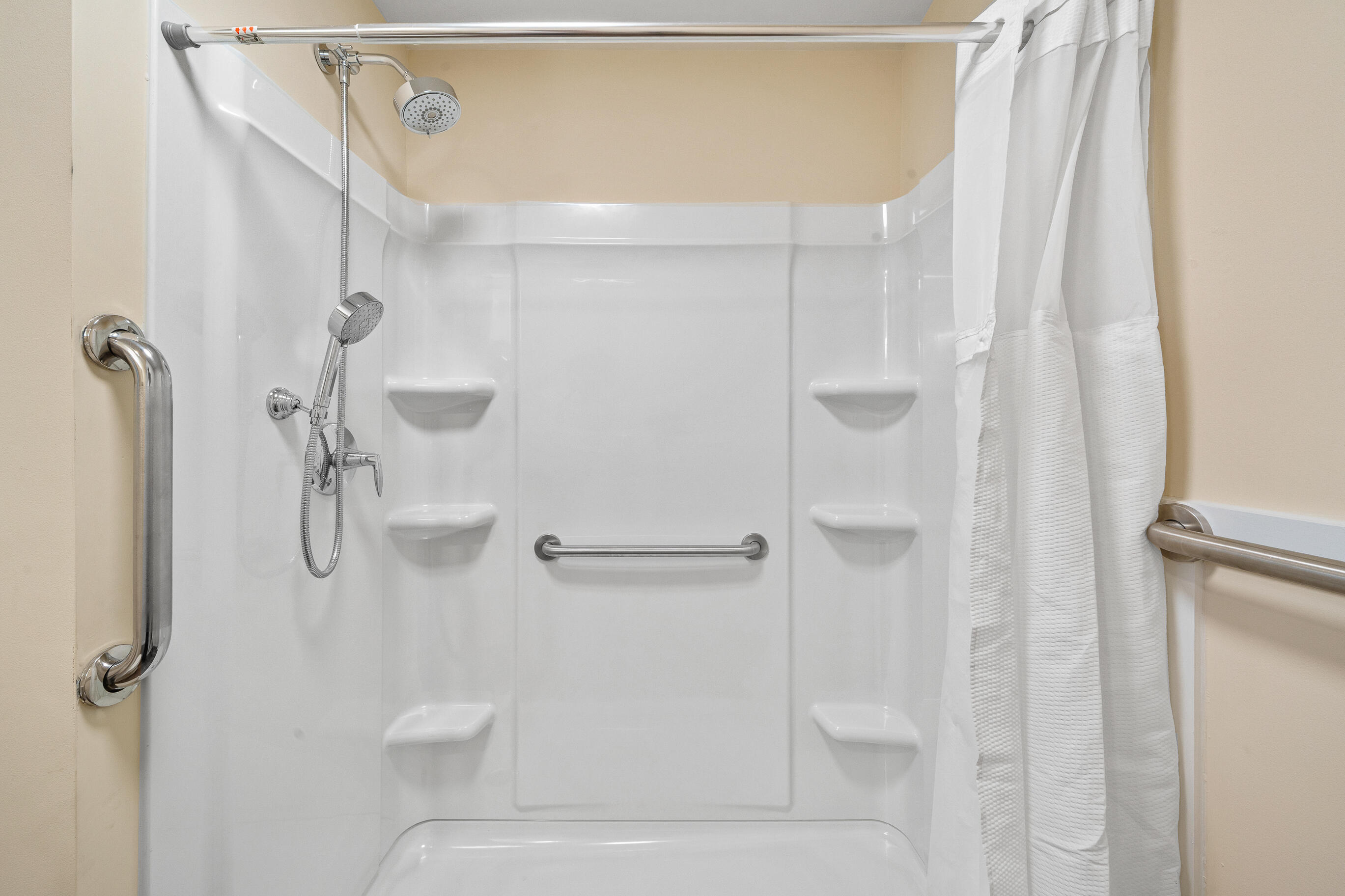 N3358 Hawthorn Road Geneva, WI 53147 - Photo 19 of 46 N3358 Hawthorn-28