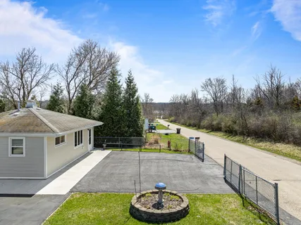 $405,000 | N3358 Hawthorn Road, Geneva, WI 53147