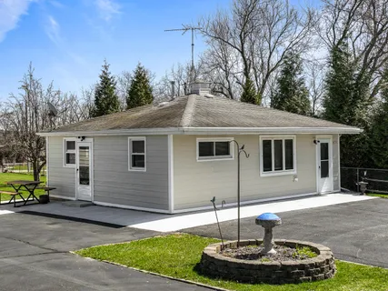 $405,000 | N3358 Hawthorn Road, Geneva, WI 53147
