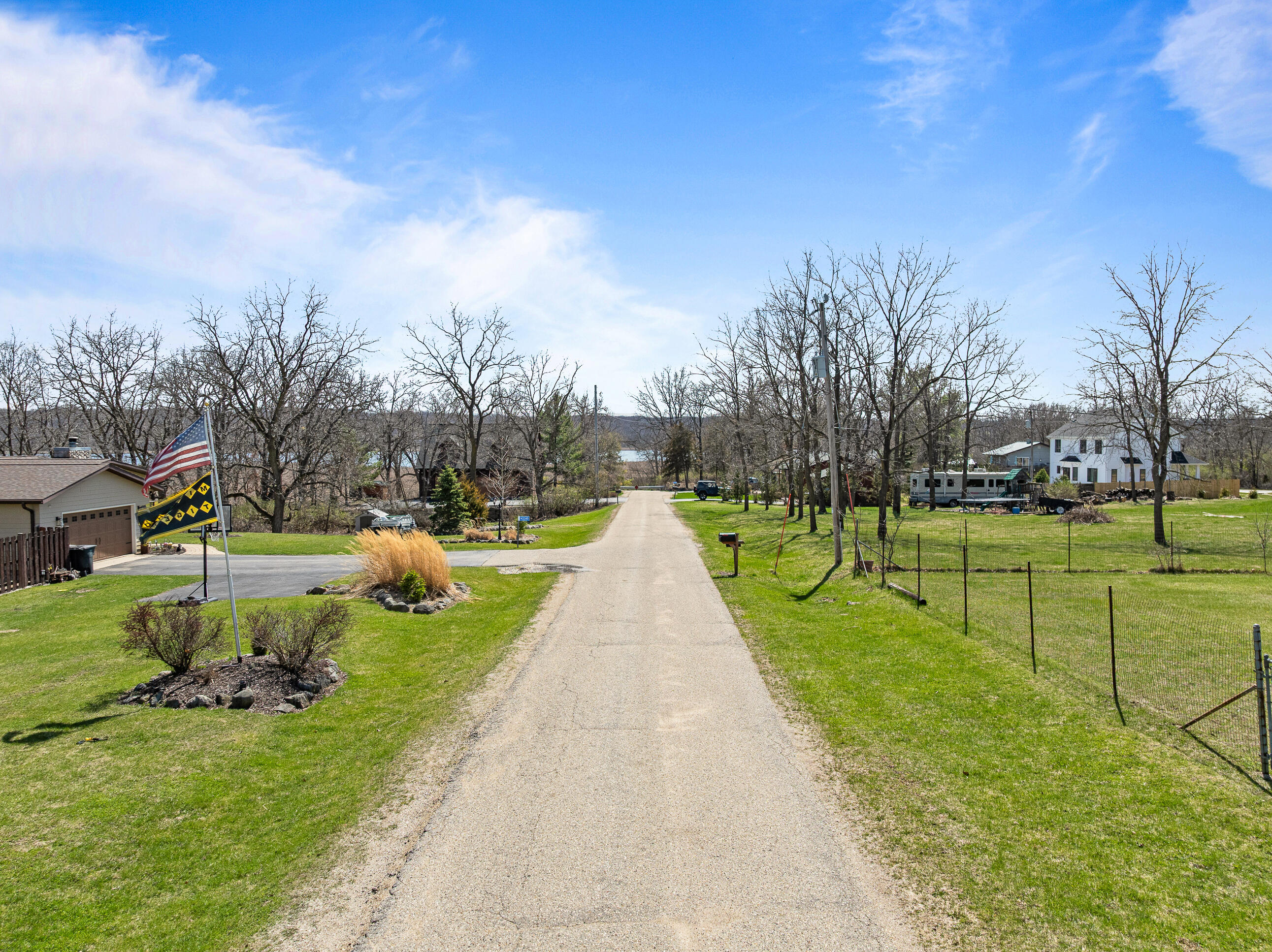 N3358 Hawthorn Road Geneva, WI 53147 - Photo 31 of 46 N3358 Hawthorn-10