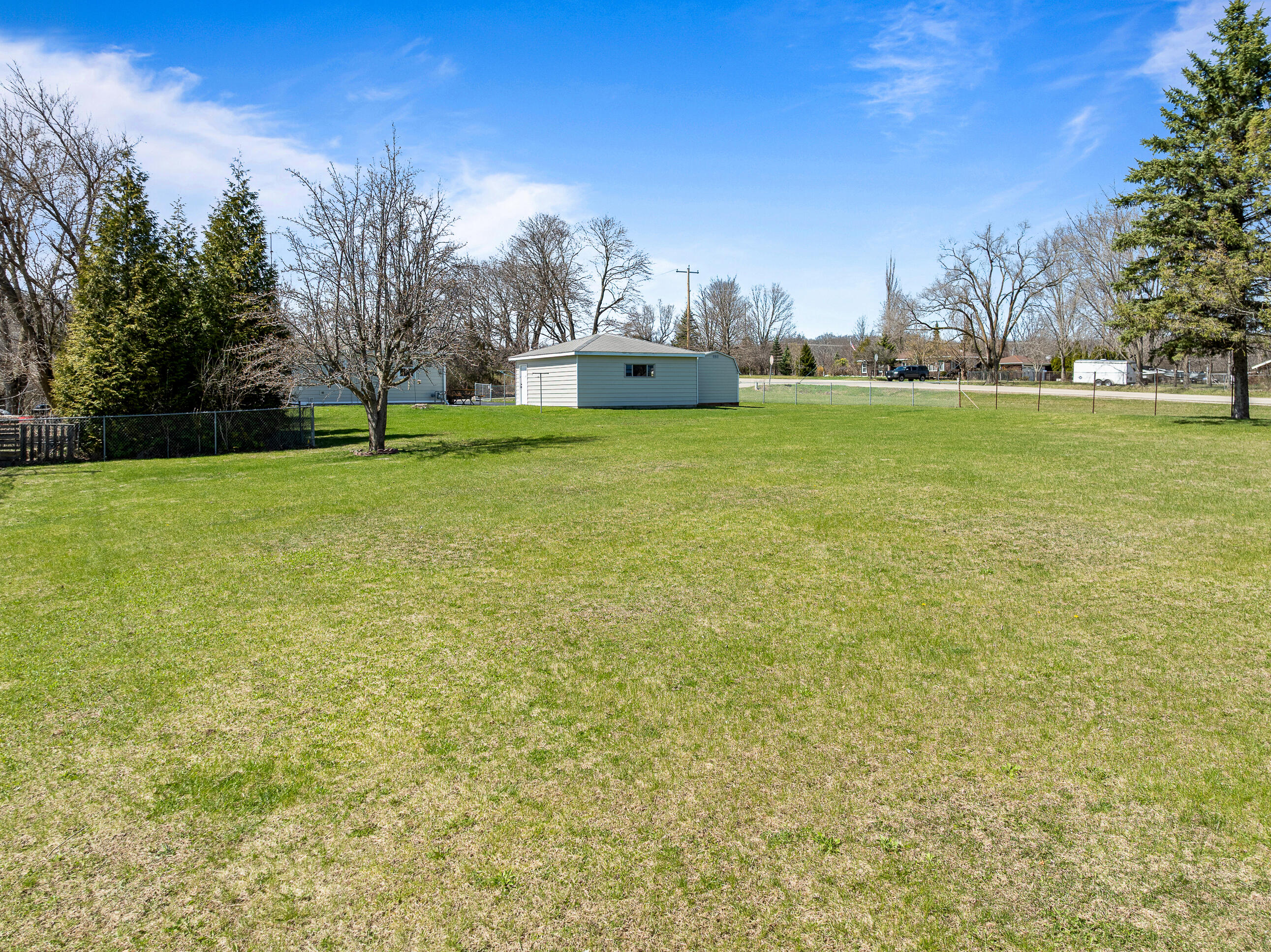 N3358 Hawthorn Road Geneva, WI 53147 - Photo 32 of 46 N3358 Hawthorn-9