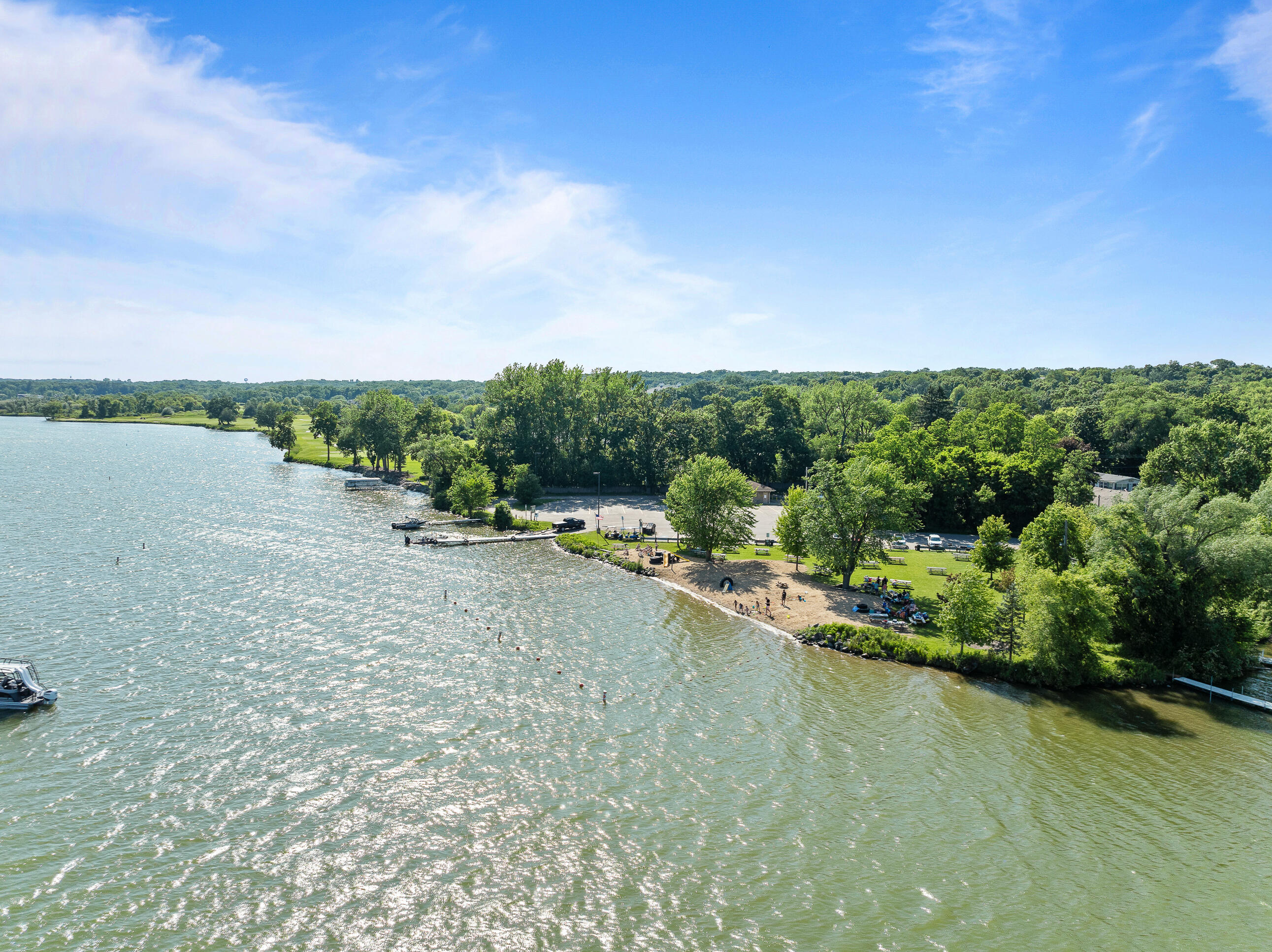 N3358 Hawthorn Road Geneva, WI 53147 - Photo 41 of 46 N3358 Hawthorn-44