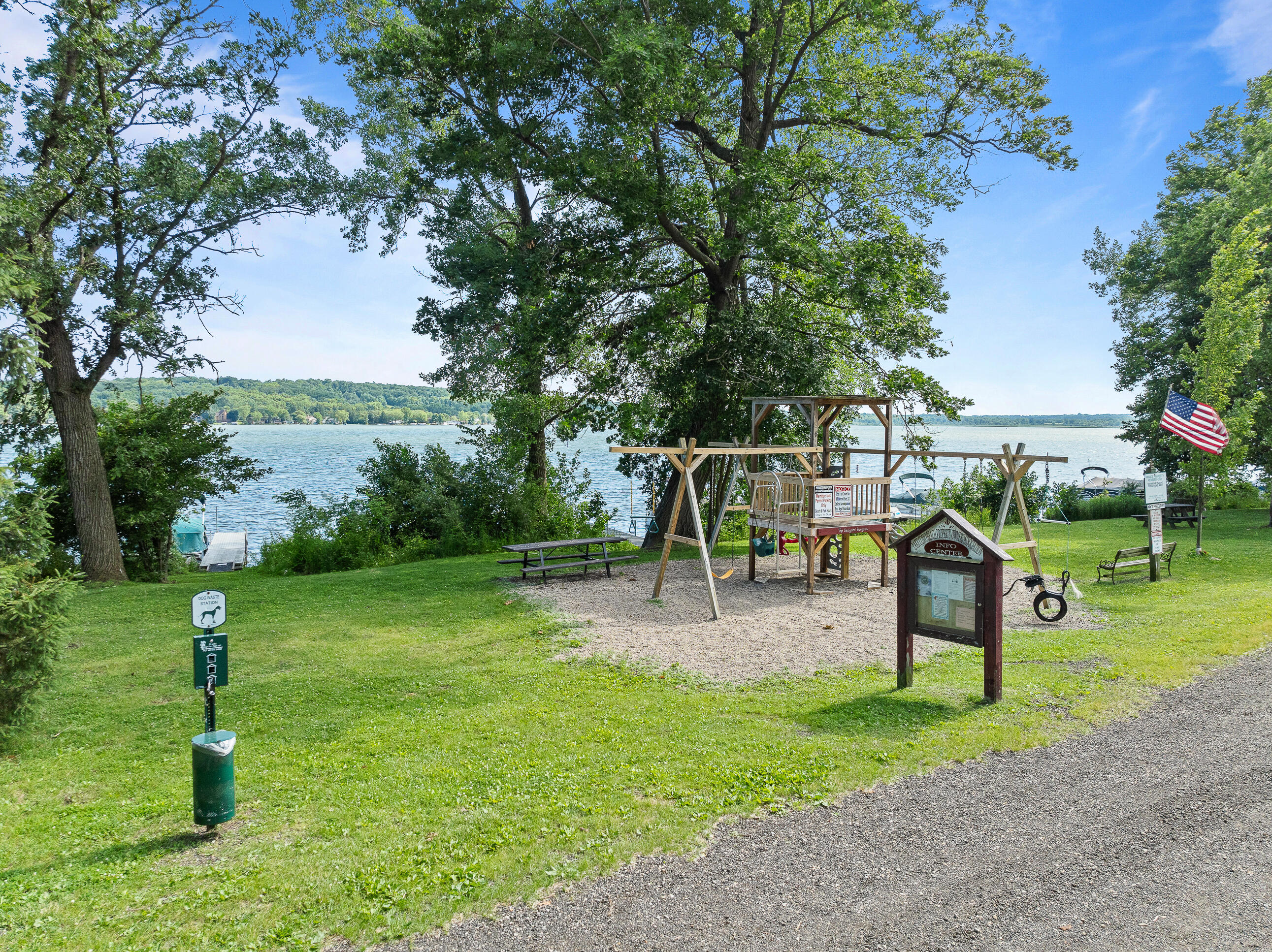 N3358 Hawthorn Road Geneva, WI 53147 - Photo 42 of 46 N3358 Hawthorn-45