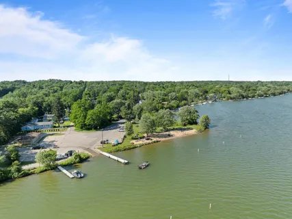 $405,000 | N3358 Hawthorn Road, Geneva, WI 53147