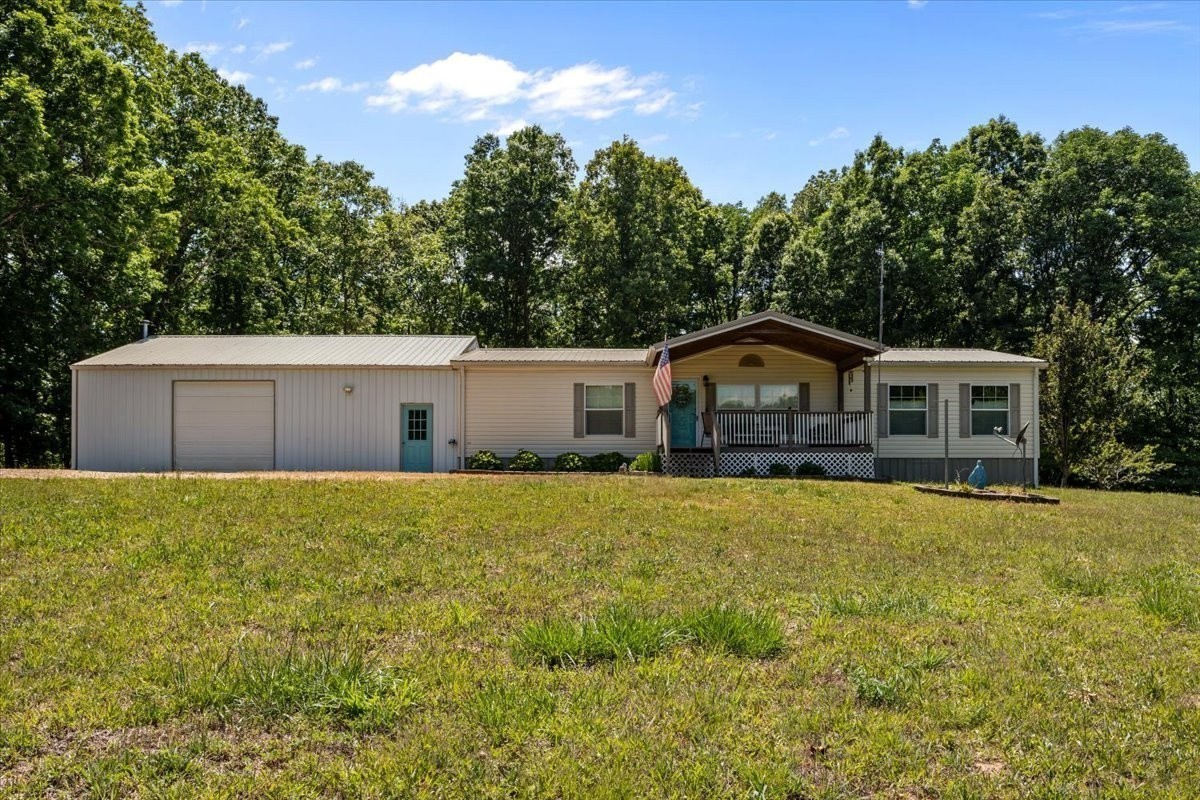 254 Shiloh Hollow Road Erin, TN 37061 - Photo 5 of 63