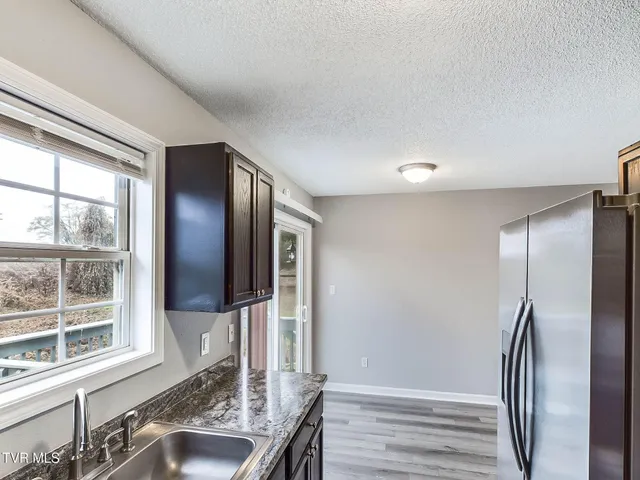 $1,200 | 754 Old Stage Road, Unit A, Church Hill, TN 37642