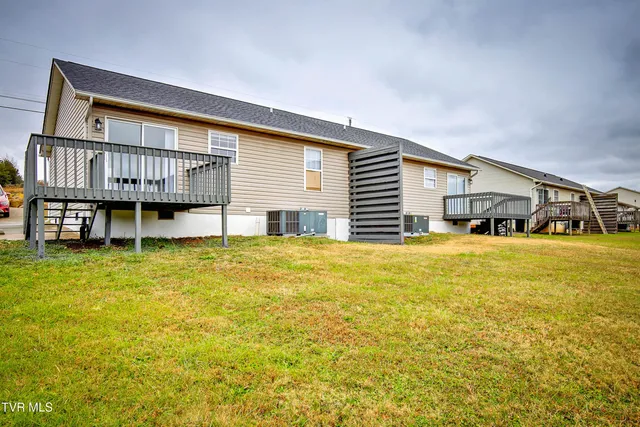 $1,200 | 754 Old Stage Road, Unit A, Church Hill, TN 37642