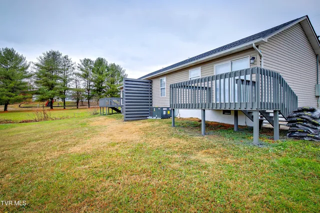 $1,200 | 754 Old Stage Road, Unit A, Church Hill, TN 37642