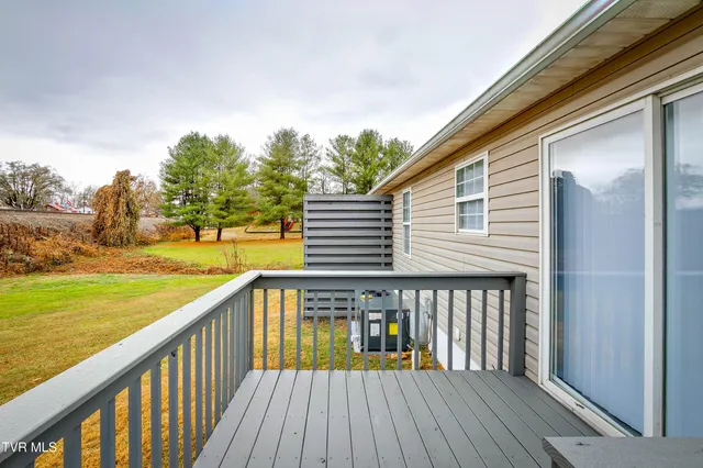 $1,200 | 754 Old Stage Road, Unit A, Church Hill, TN 37642