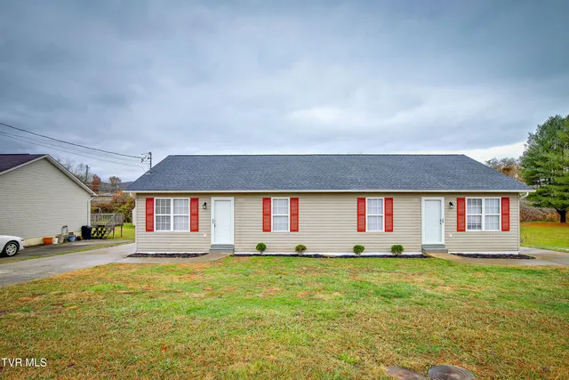 $1,200 | 754 Old Stage Road, Unit A, Church Hill, TN 37642