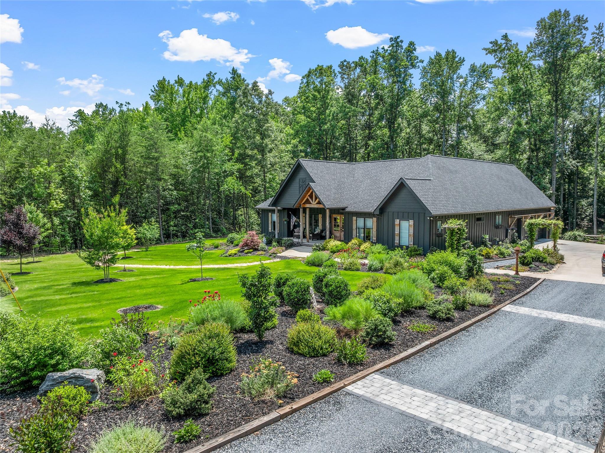 1844 Golf Course Road Columbus, NC 28722 - Photo 2 of 44