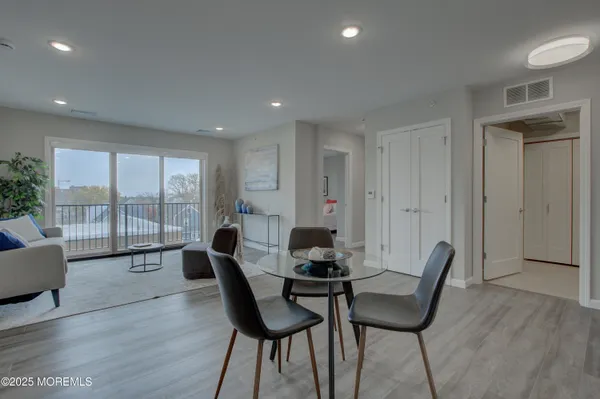 $3,400 | 258 Morris Avenue, Unit 203A, Long Branch, NJ 07740