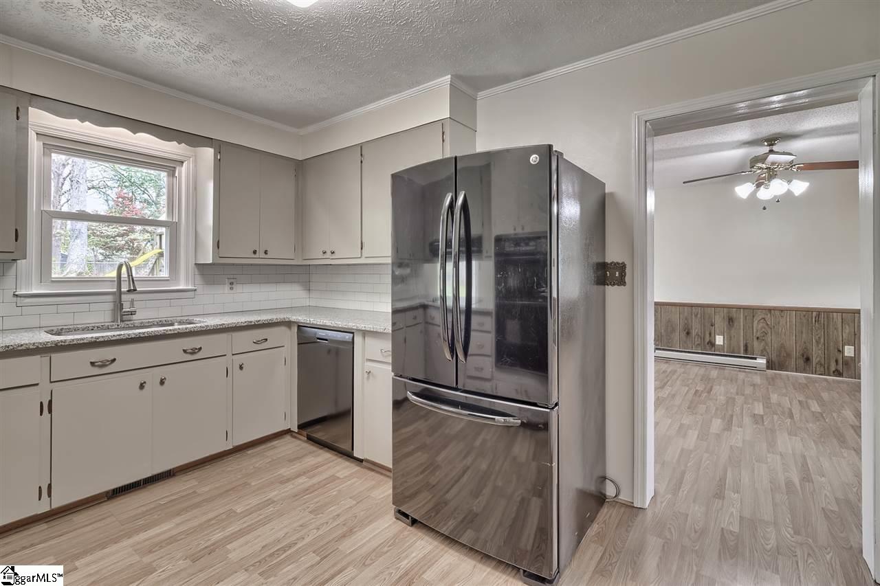 217 Sylvia Road Easley, SC 29642 - Photo 7 of 25 Gallery Image 7