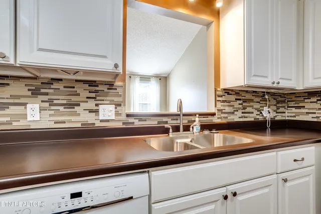 $239,000 | 1916 Barbridge Way, Powell, TN 37849