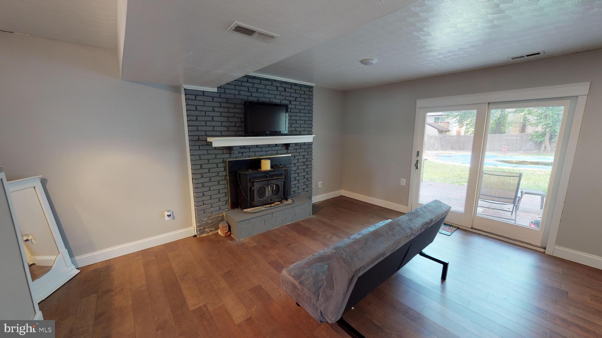776 Stevenson Road Severn, MD 21144 - Photo 10 of 28 Family Room/Flex Space