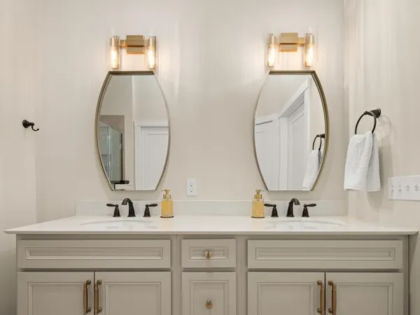 $970,000 | 27 Elmore Street, Shelburne, VT 05482