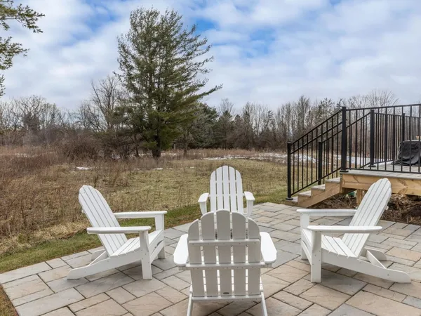 $970,000 | 27 Elmore Street, Shelburne, VT 05482