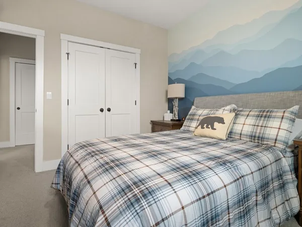 $955,000 | 27 Elmore Street, Shelburne, VT 05482