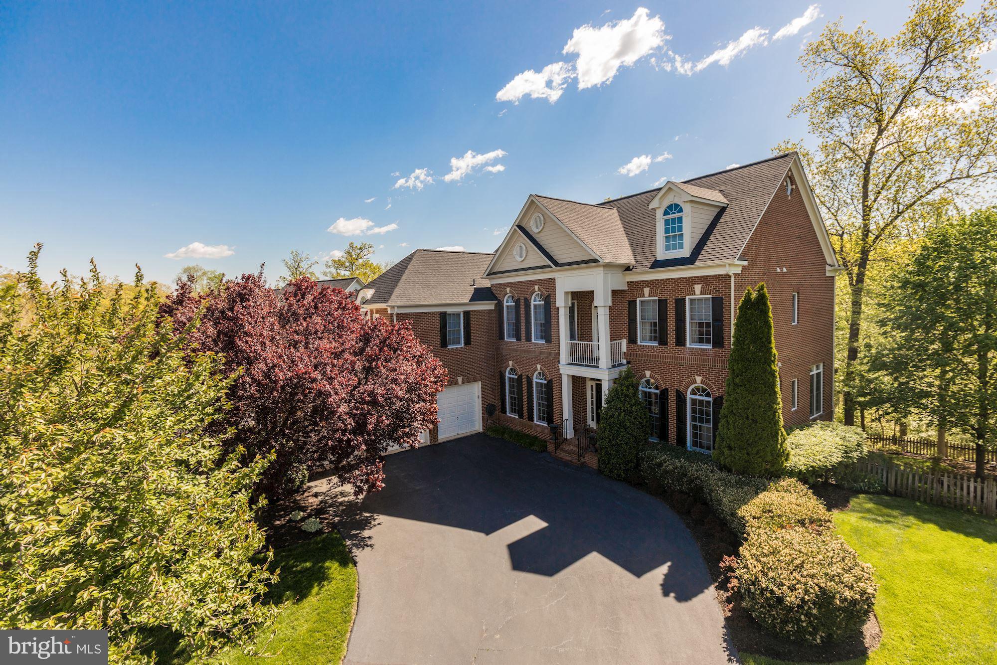43285 Overview Place Leesburg, VA 20176 - Photo 3 of 91 Front of all brick home