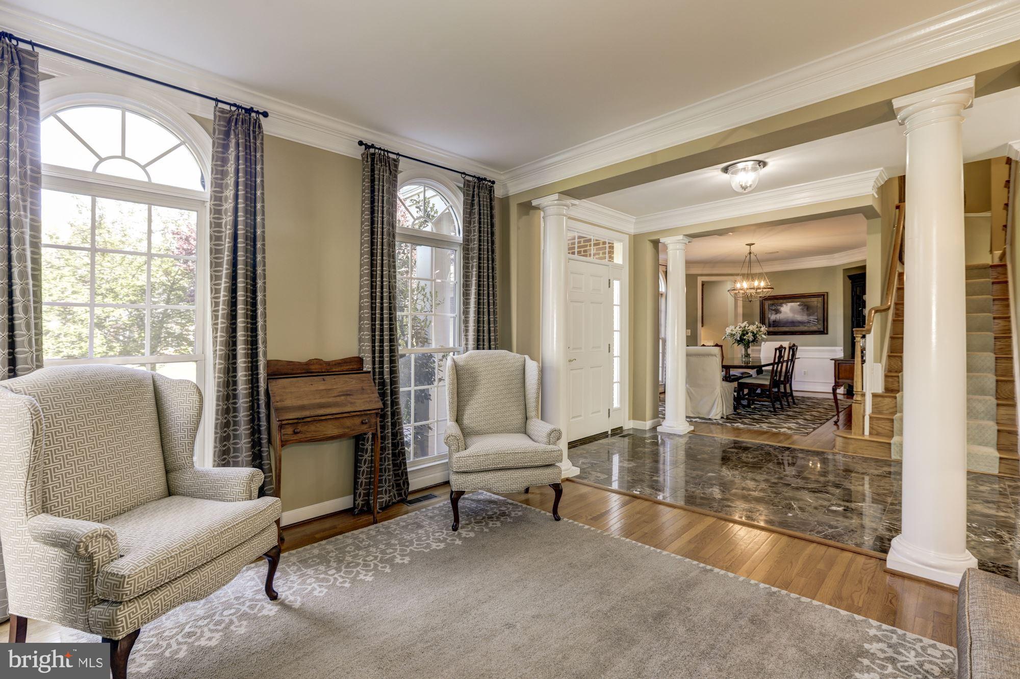 43285 Overview Place Leesburg, VA 20176 - Photo 21 of 91 Living room into foyer