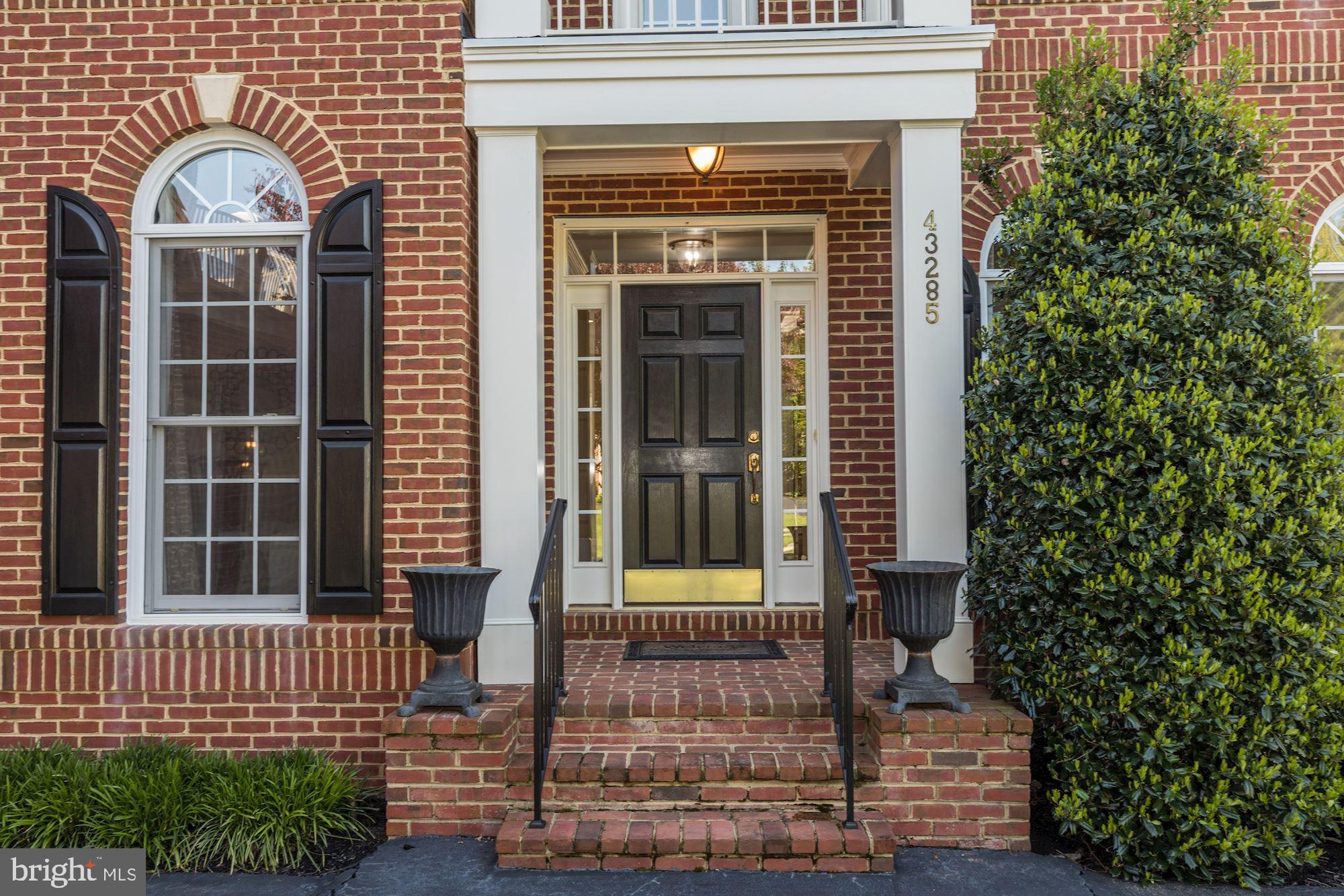 43285 Overview Place Leesburg, VA 20176 - Photo 4 of 91 Welcome Home!