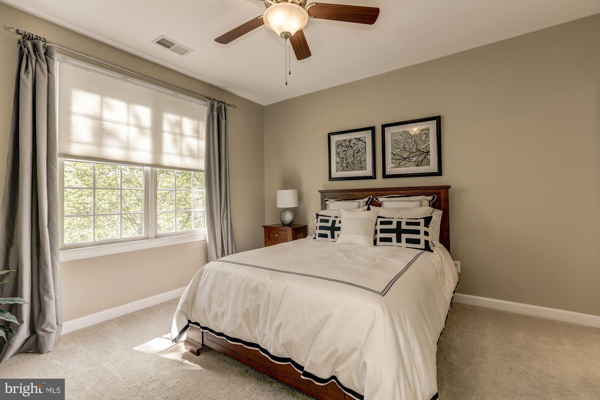 43285 Overview Place Leesburg, VA 20176 - Photo 69 of 91 Bedroom 2 with full bath